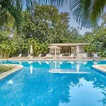 Tranquil Stay With Pool Private Terrace And Bbq