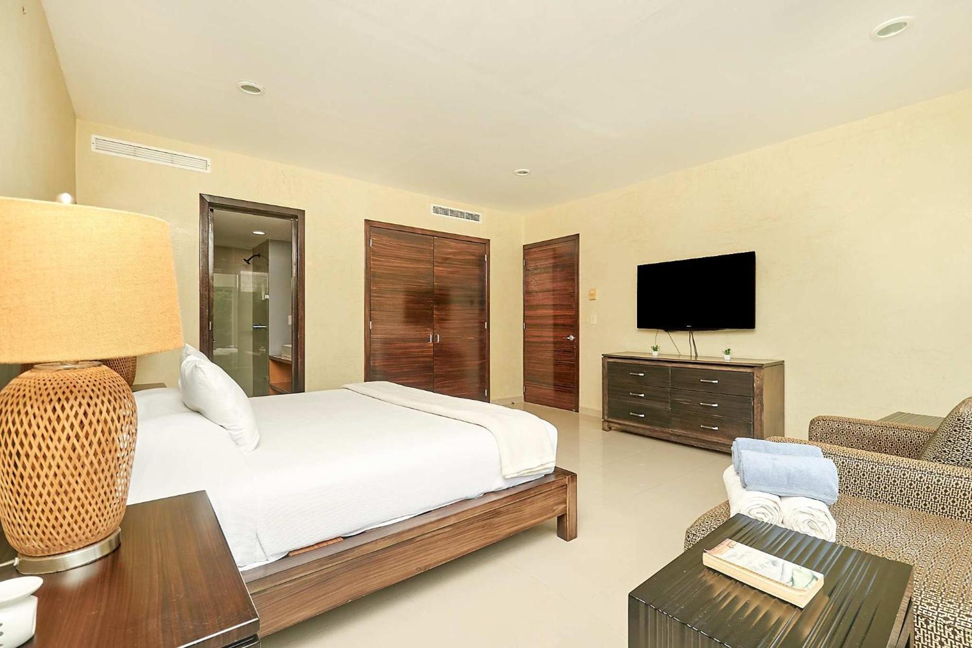 Tranquil With Pool Private Terrace And Bbq *